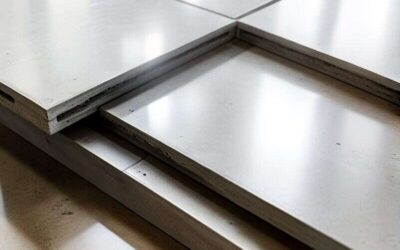 What is a precast concrete plank floor?