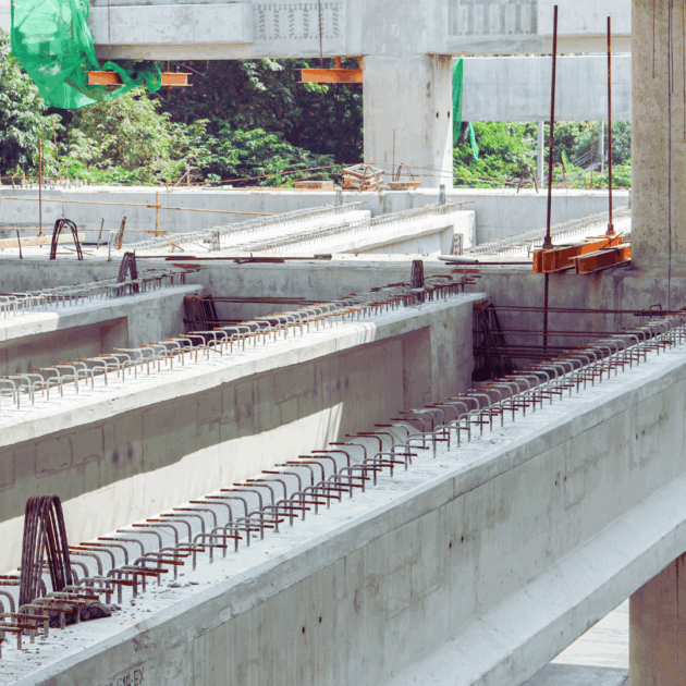 What are the advantages of precast concrete beams?